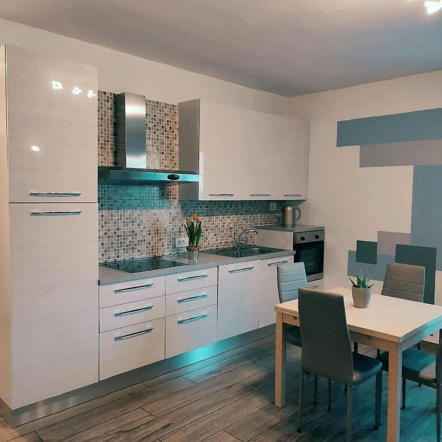 Apartment Casa Vacanze Da Marti Tirano Italy